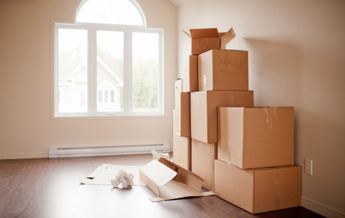 Packing and loading support for a house move